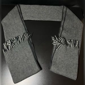 | Comfortable And Warm | Black And Gray Scarf